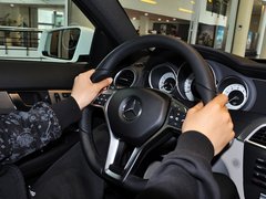 2013款 C180 1.8L 自动 轿跑车