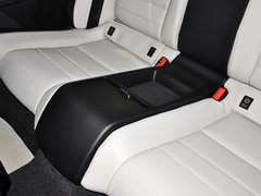 2013款 C180 1.8L 自动 轿跑车