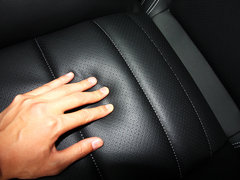 2013款 C180 1.8L 自动 轿跑车