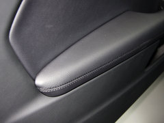 2013款 C180 1.8L 自动 轿跑车