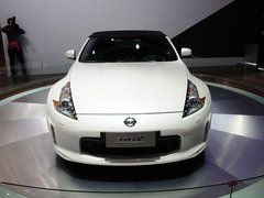 2013款 370Z 3.7L 自动 Roadster