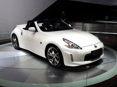 2013款 370Z 3.7L 自动 Roadster