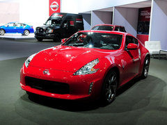 2013款 370Z 3.7L 自动 Coupe