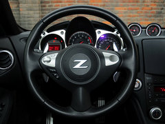 日产370Z 2013款 370Z 3.7L 自动 Coupe