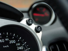 2013款 370Z 3.7L 自动 Coupe