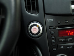 2013款 370Z 3.7L 自动 Coupe