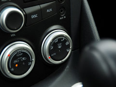 2013款 370Z 3.7L 自动 Coupe