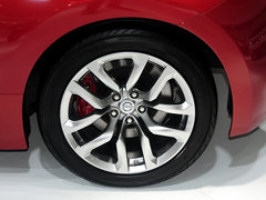2013款 370Z 3.7L 自动 Coupe