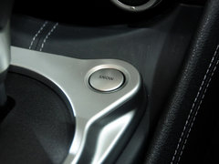 2013款 370Z 3.7L 自动 Coupe