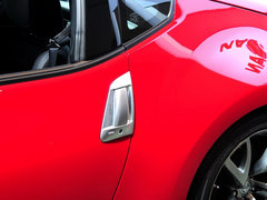 2013款 370Z 3.7L 自动 Coupe