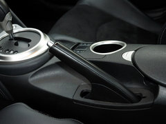 2013款 370Z 3.7L 自动 Coupe