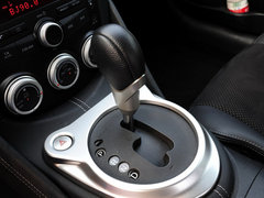 2013款 370Z 3.7L 自动 Coupe