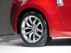 2013款 370Z 3.7L 自动 Coupe