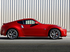 2013款 370Z 3.7L 自动 Coupe