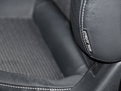 2013款 370Z 3.7L 自动 Roadster