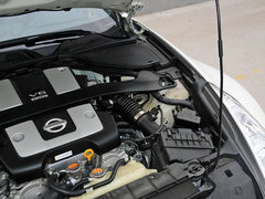 2013款 370Z 3.7L 自动 Roadster