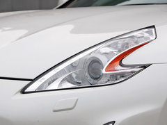 2013款 370Z 3.7L 自动 Roadster