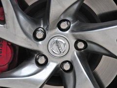 2013款 370Z 3.7L 自动 Roadster