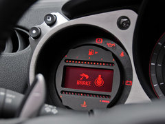 2013款 370Z 3.7L 自动 Roadster