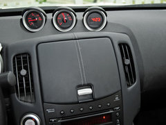 2013款 370Z 3.7L 自动 Roadster