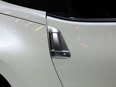 2013款 370Z 3.7L 自动 Roadster