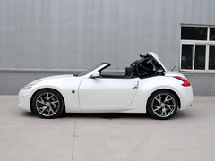 2013款 370Z 3.7L 自动 Roadster