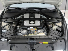 2013款 370Z 3.7L 自动 Roadster