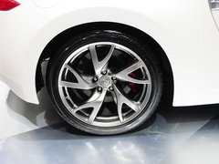 2013款 370Z 3.7L 自动 Roadster