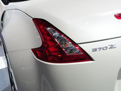 2013款 370Z 3.7L 自动 Roadster