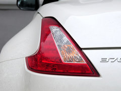 2013款 370Z 3.7L 自动 Roadster