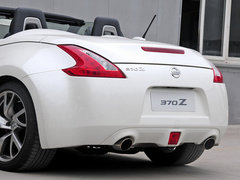 2013款 370Z 3.7L 自动 Roadster