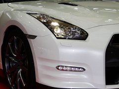 2014款 3.8T DCT Premium Edition 棕红内饰