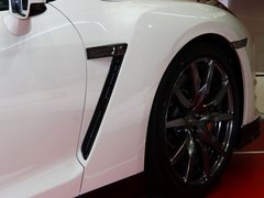 2014款 3.8T DCT Premium Edition 棕红内饰