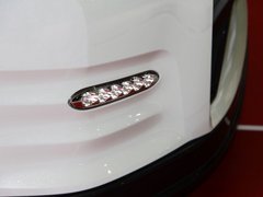 2014款 3.8T DCT Premium Edition 棕红内饰