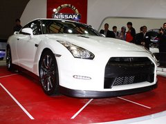 2014款 3.8T DCT Premium Edition 棕红内饰
