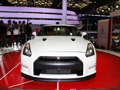 2014款 3.8T DCT Premium Edition 棕红内饰