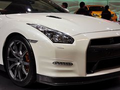 2014款 3.8T DCT Premium Edition 棕红内饰
