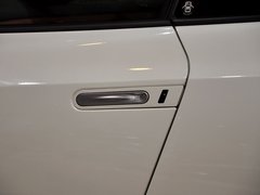 2014款 3.8T DCT Premium Edition 棕红内饰