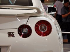 2014款 3.8T DCT Premium Edition 棕红内饰