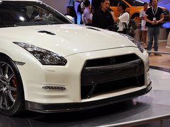 2014款 3.8T DCT Premium Edition 棕红内饰