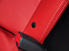 2014款 3.8T DCT Premium Edition 棕红内饰