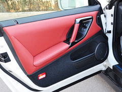 2014款 3.8T DCT Premium Edition 棕红内饰