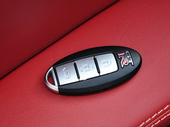 2014款 3.8T DCT Premium Edition 棕红内饰