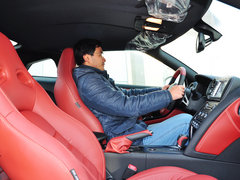 2014款 3.8T DCT Premium Edition 棕红内饰