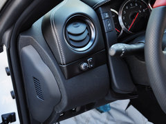 2014款 3.8T DCT Premium Edition 棕红内饰