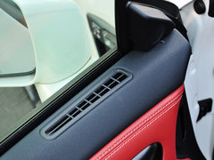 2014款 3.8T DCT Premium Edition 棕红内饰