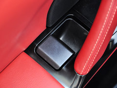 2014款 3.8T DCT Premium Edition 棕红内饰