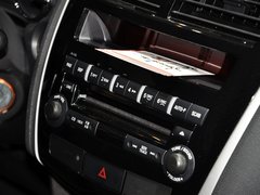 2013款 2.0L 四驱豪华版