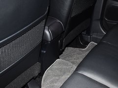 2013款 2.0L 四驱豪华版