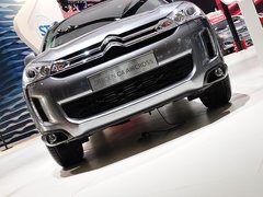 2013款 2.0L 四驱豪华版